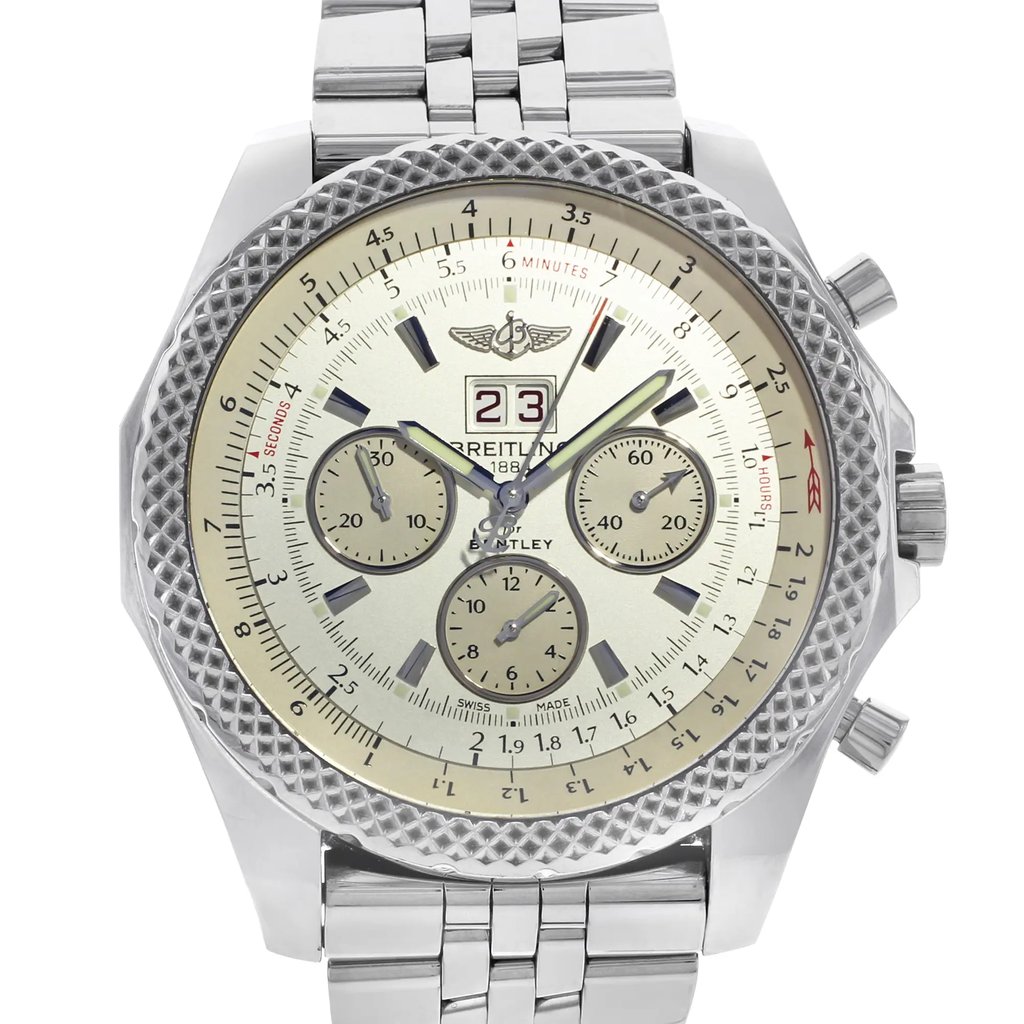 Up Close Front Facing Picture Of Breitling A4436412/G679-990A Stainless Steel Watch Pre Owned Condition