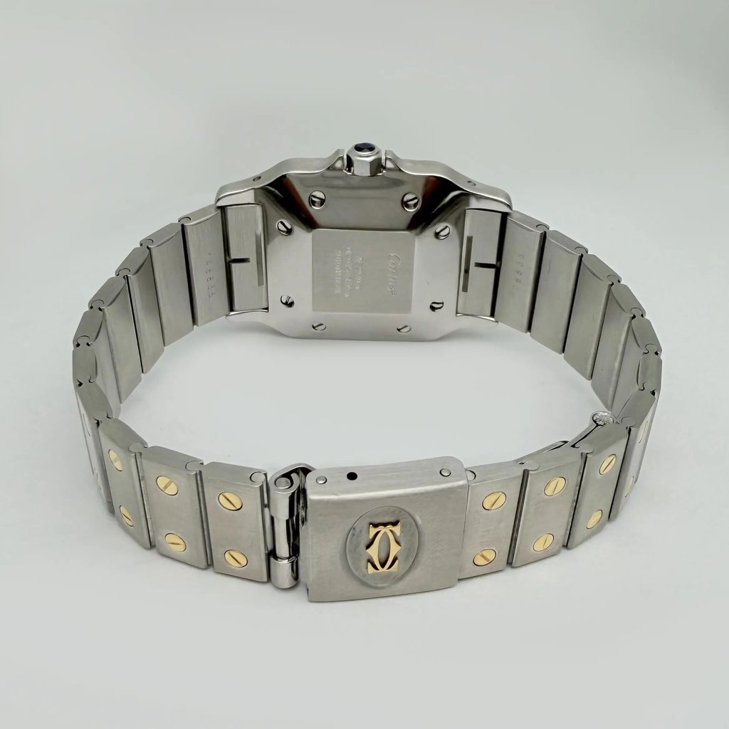 Back View Of Screwback Back Case And Closed Stainless Steel Band Of Cartier 2961 Watch Pre Owned Condition