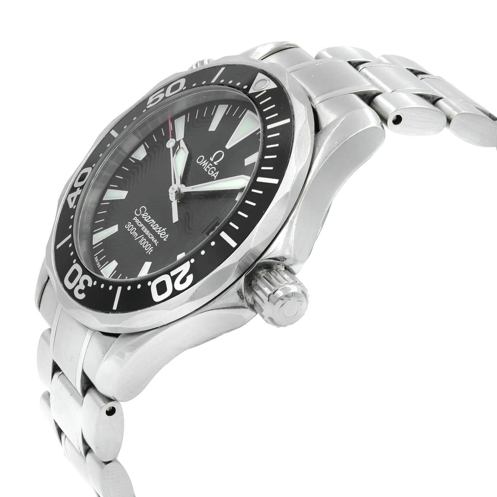 3rd image of OMEGA 2262.50.00 Wristwatch, PreOwned condition
