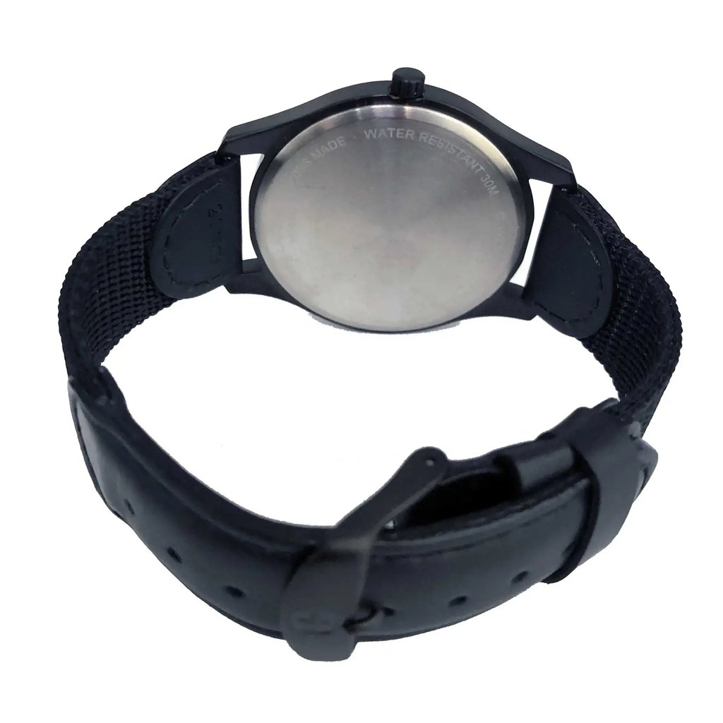 Back View Of Snap Back Case And Closed Nylon Band Of Wenger 01.1441.114 Watch Display Model Condition