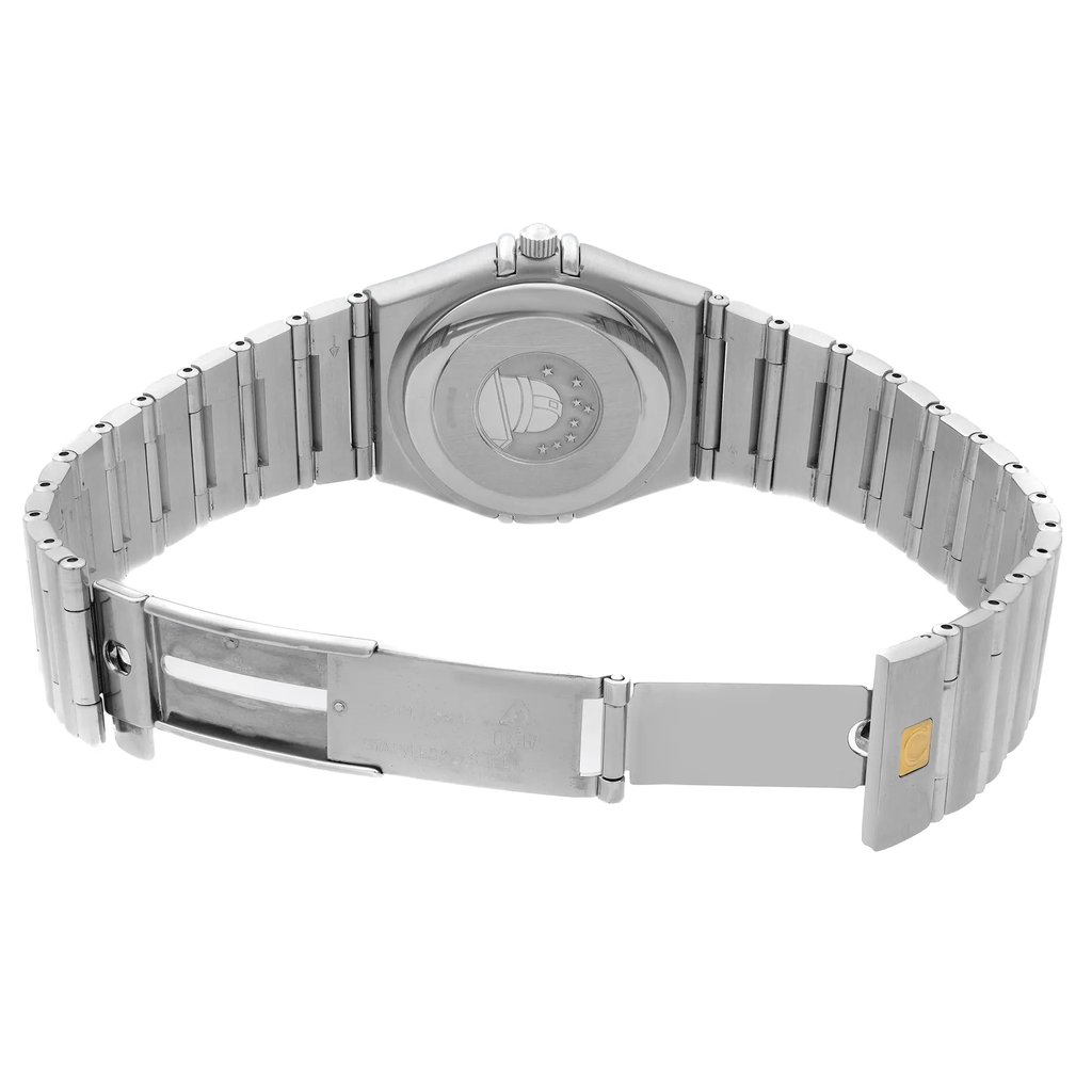 6th image of OMEGA 1502.40.00 Wristwatch, PreOwned condition