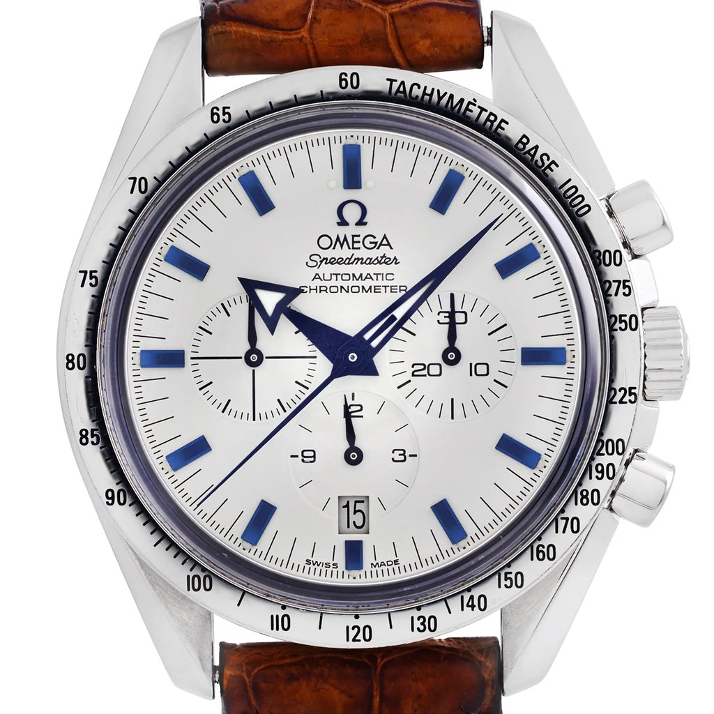 Up Close Front Facing Picture Of OMEGA 3551.20.00 Stainless Steel Watch Pre Owned Condition