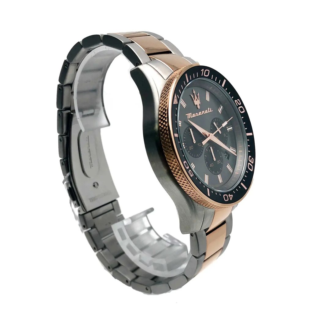 View Of Opposite Crown Facing Side Of Maserati R8873640002 Stainless Steel Watch New With Defects Condition