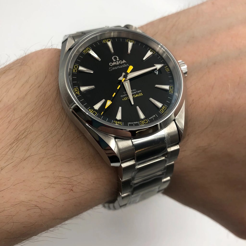 8th image of OMEGA 231.10.42.21.01.002 Wristwatch, Unworn condition