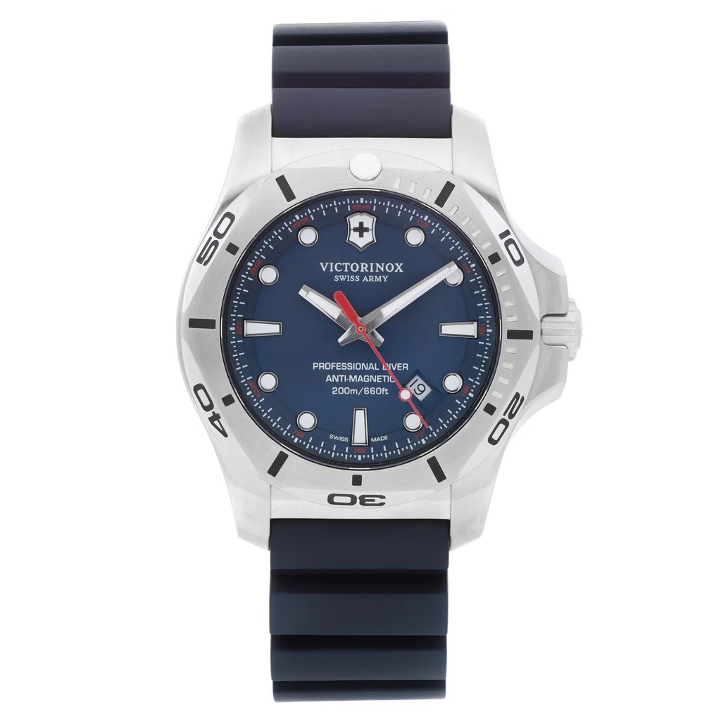 Front Full View Of Victorinox 241734 Stainless Steel Watch Unworn Condition Excellent
