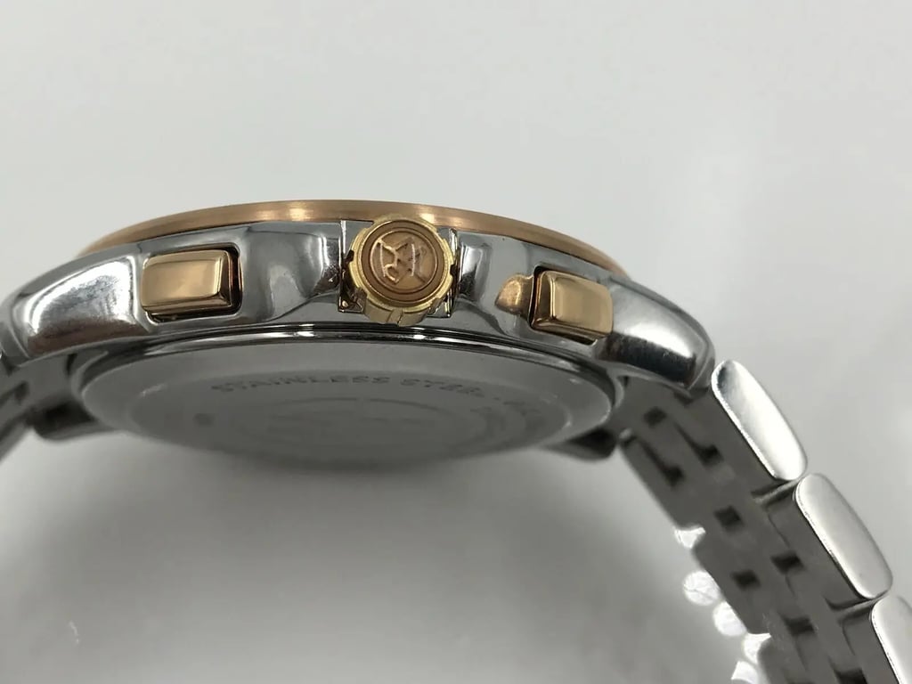 Back View Of {Caseback} Back Case And Closed Stainless Steel Band Of RAYMOND WEIL 4891-SP5-00660 Watch Pre Owned Condition