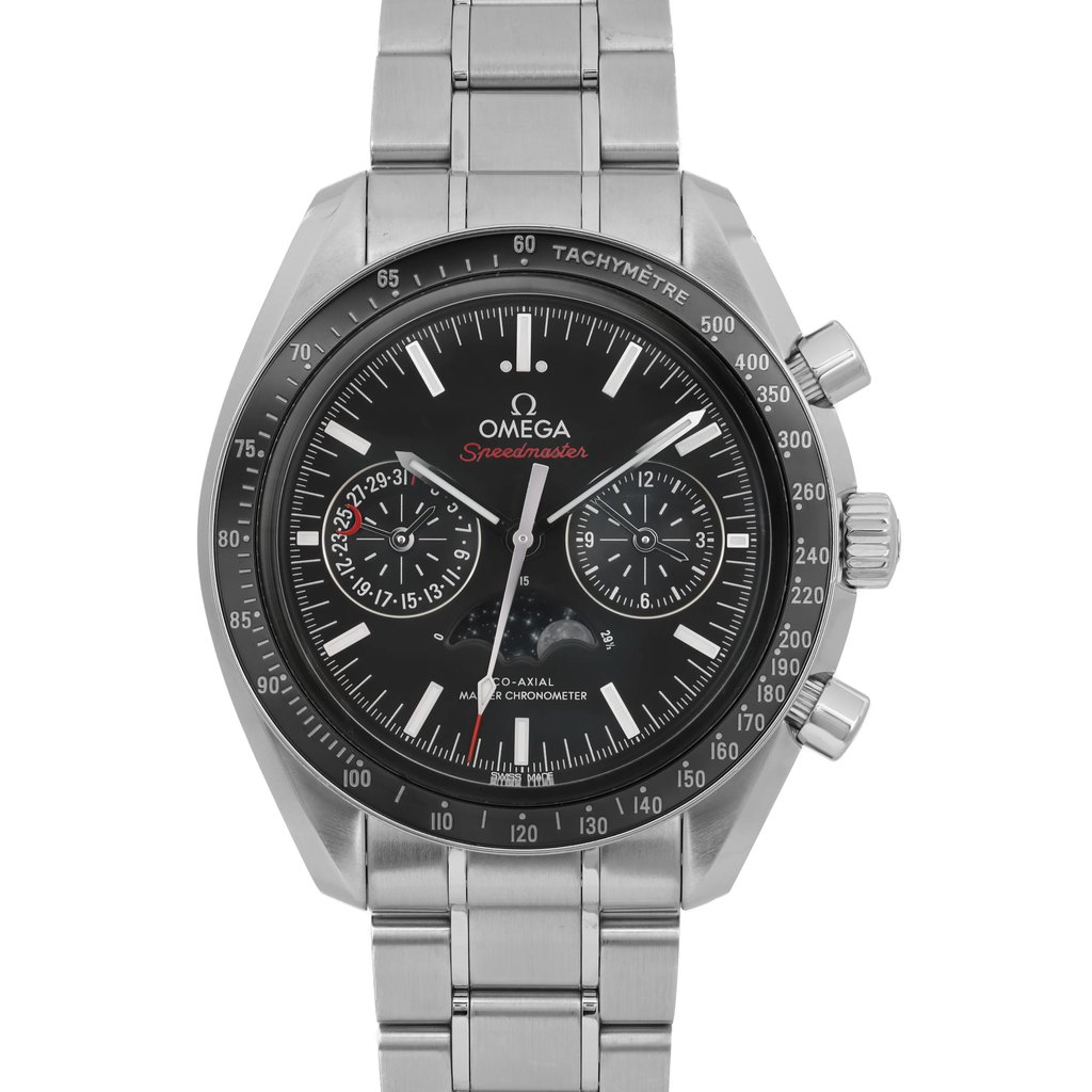 Up Close Front Facing Picture Of OMEGA 304.30.44.52.01.001 Stainless Steel Watch Pre Owned Condition