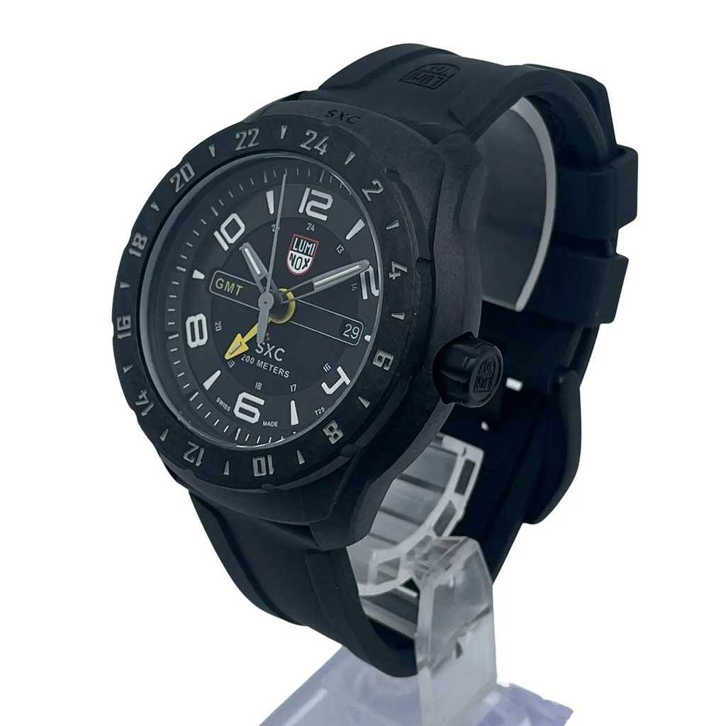 View Of Crown Facing Side Of Luminox A5021 Carbon Fiber Watch New With Defects Condition