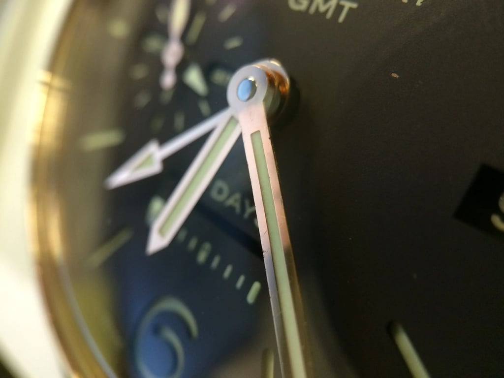 7th image of Panerai PAM00289 Wristwatch, PreOwned condition