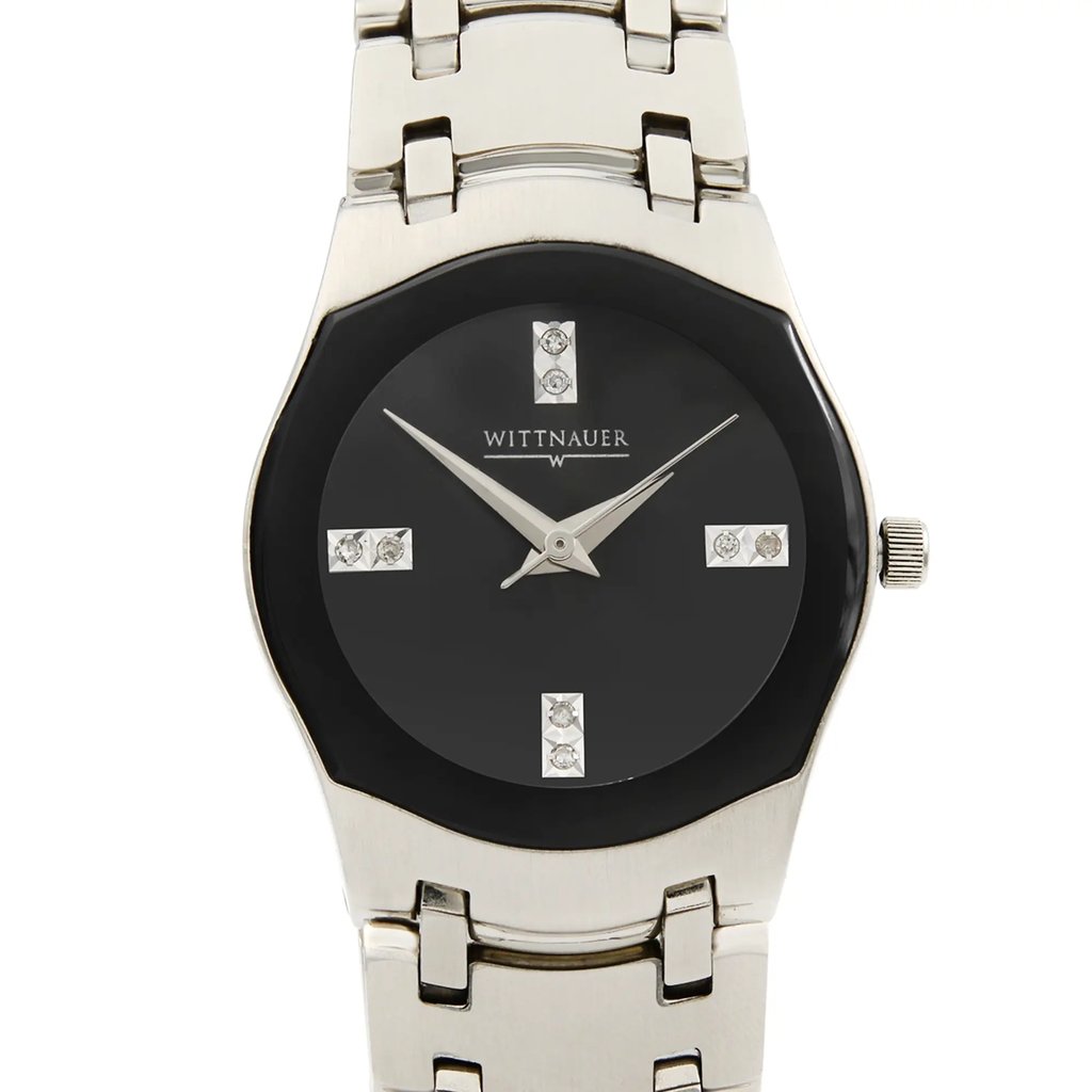 Up Close Front Facing Picture Of Wittnauer 10P02 Stainless Steel Watch Pre Owned Condition