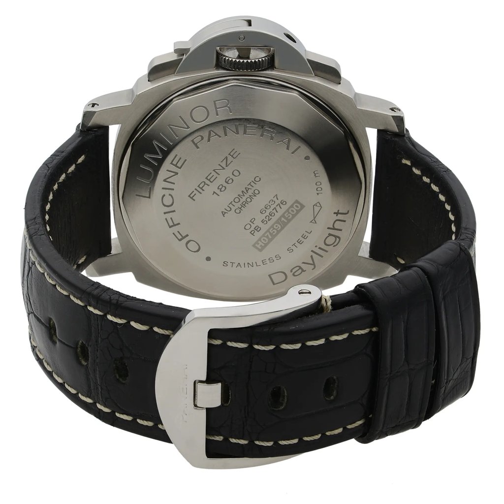 5th image of Panerai Pam00196 Wristwatch, PreOwned condition