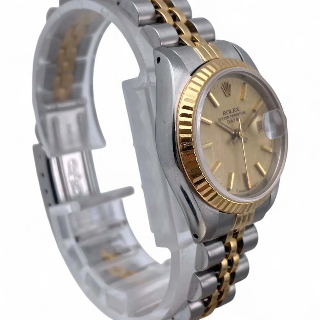 3rd image of Rolex Datejust Wristwatch, PreOwned condition