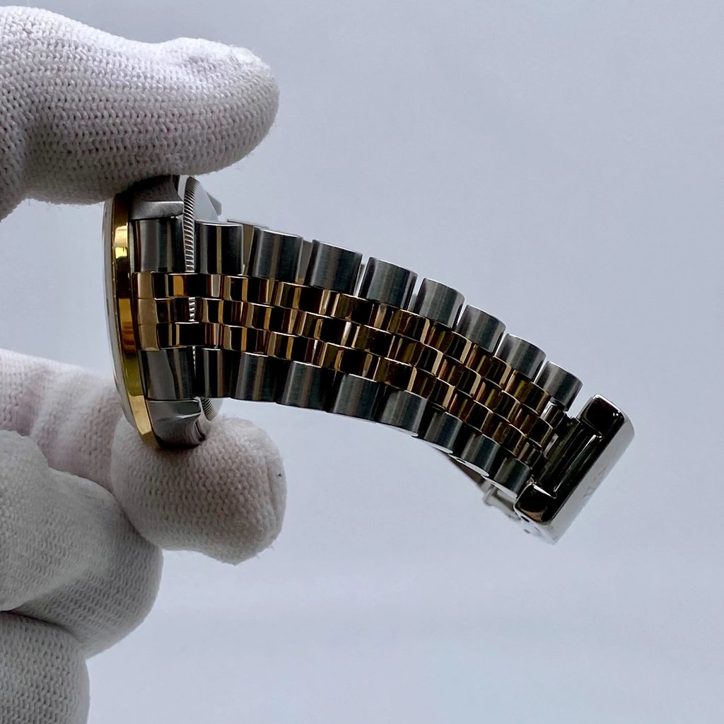6th image of Rolex Datejust Wristwatch, PreOwned condition