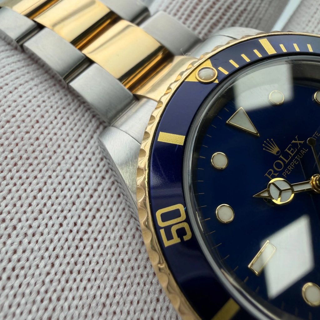 8th image of Rolex Submariner Wristwatch, PreOwned condition