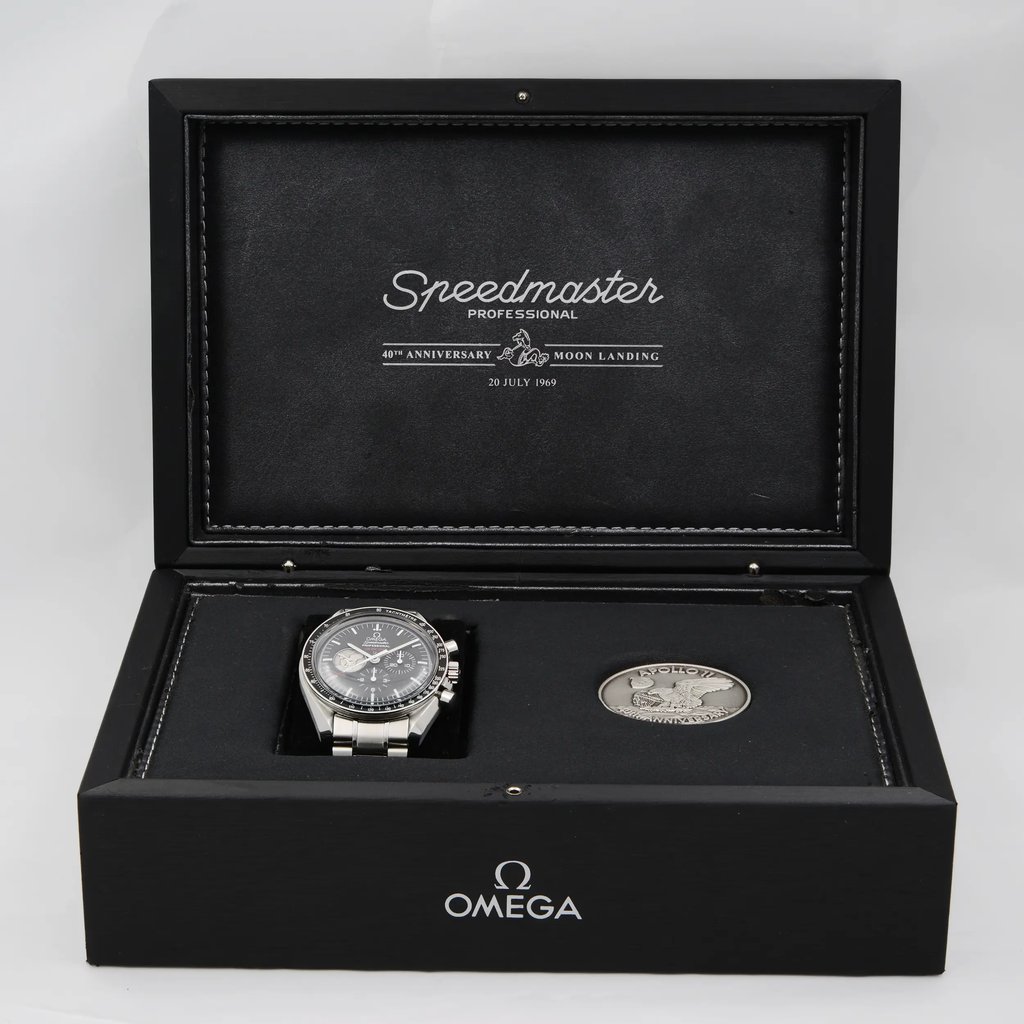 7th image of OMEGA Omega Speedmaster Moonwatch Wristwatch, PreOwned condition
