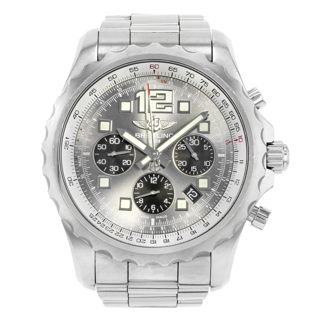 Up Close Front Facing Picture Of Breitling A2336035/F555-167A Stainless Steel Watch Pre Owned Condition