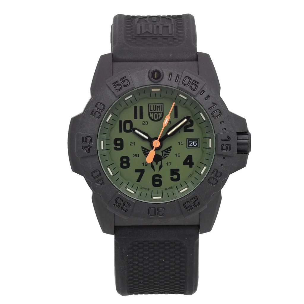 Front Full View Of Luminox XS.3501.BO.TV.SET Carbon Watch Display Model Condition Excellent