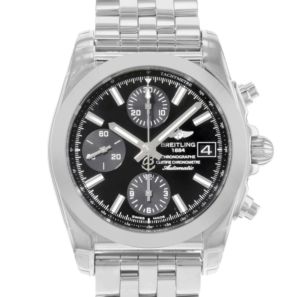Up Close Front Facing Picture Of Breitling W1331012/BD92-385A Stainless Steel Watch Display Model Condition