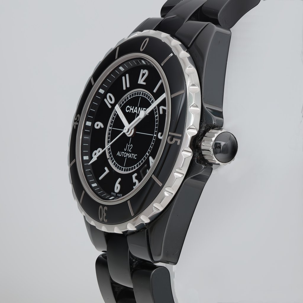 View Of Crown Facing Side Of Chanel H0685 Stainless & Ceramic Watch Pre Owned Condition