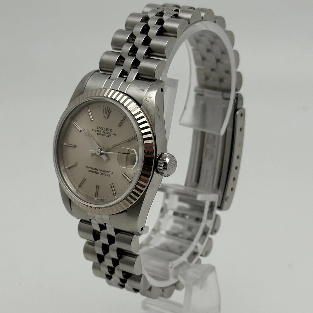 2nd image of Rolex Datejust Wristwatch, PreOwned condition