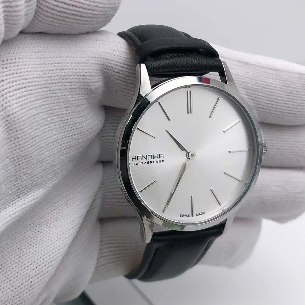 Up Close Front Facing Picture Of Hanowa 16-6075.04.001 Stainless Steel Watch Display Model Condition