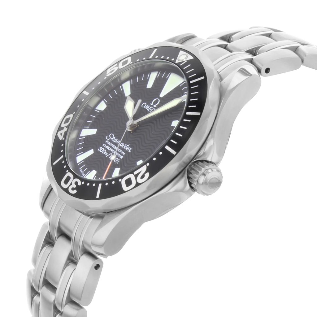 3rd image of OMEGA 2252.50.00 Wristwatch, PreOwned condition