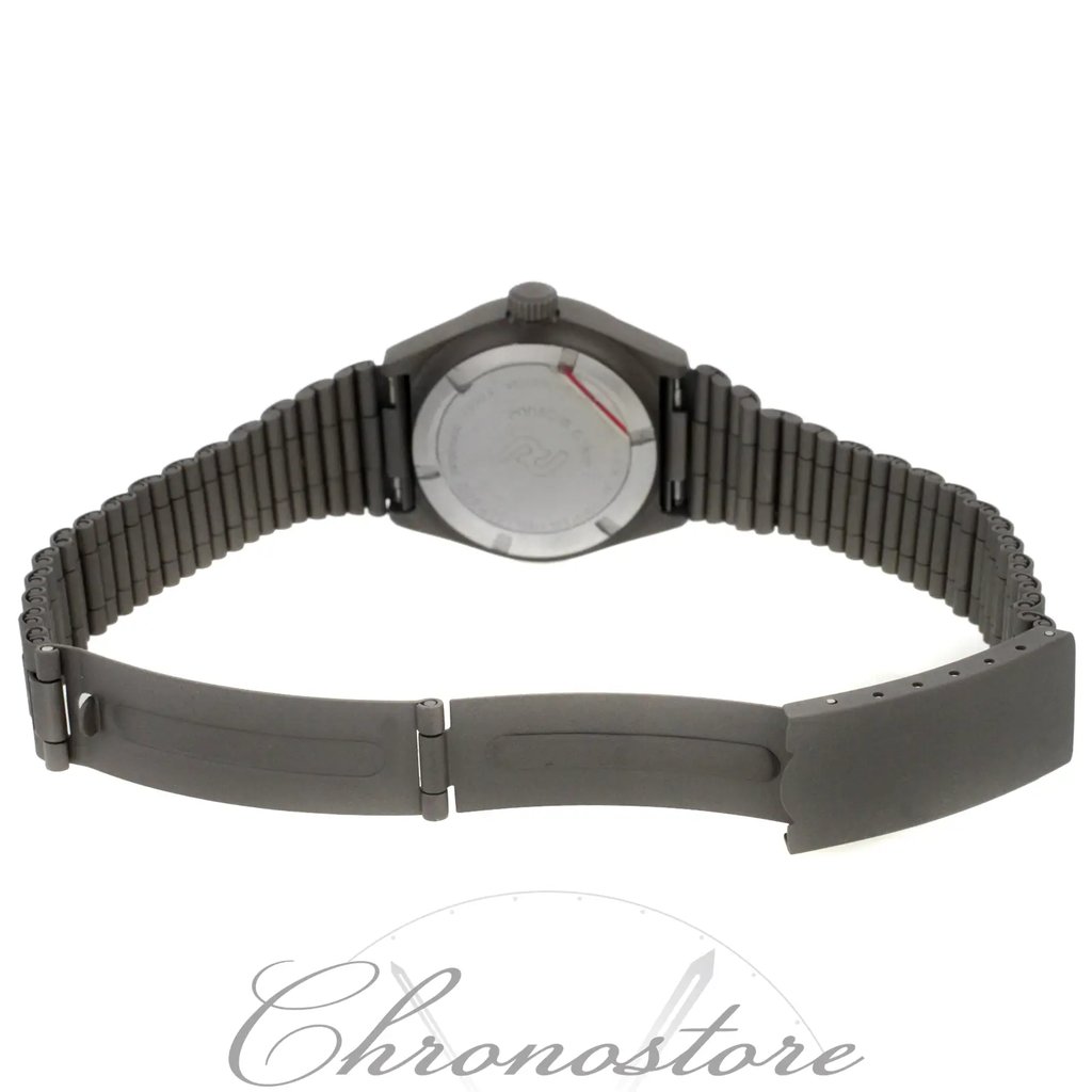 4th image of Porche Design 7050S Wristwatch, PreOwned condition