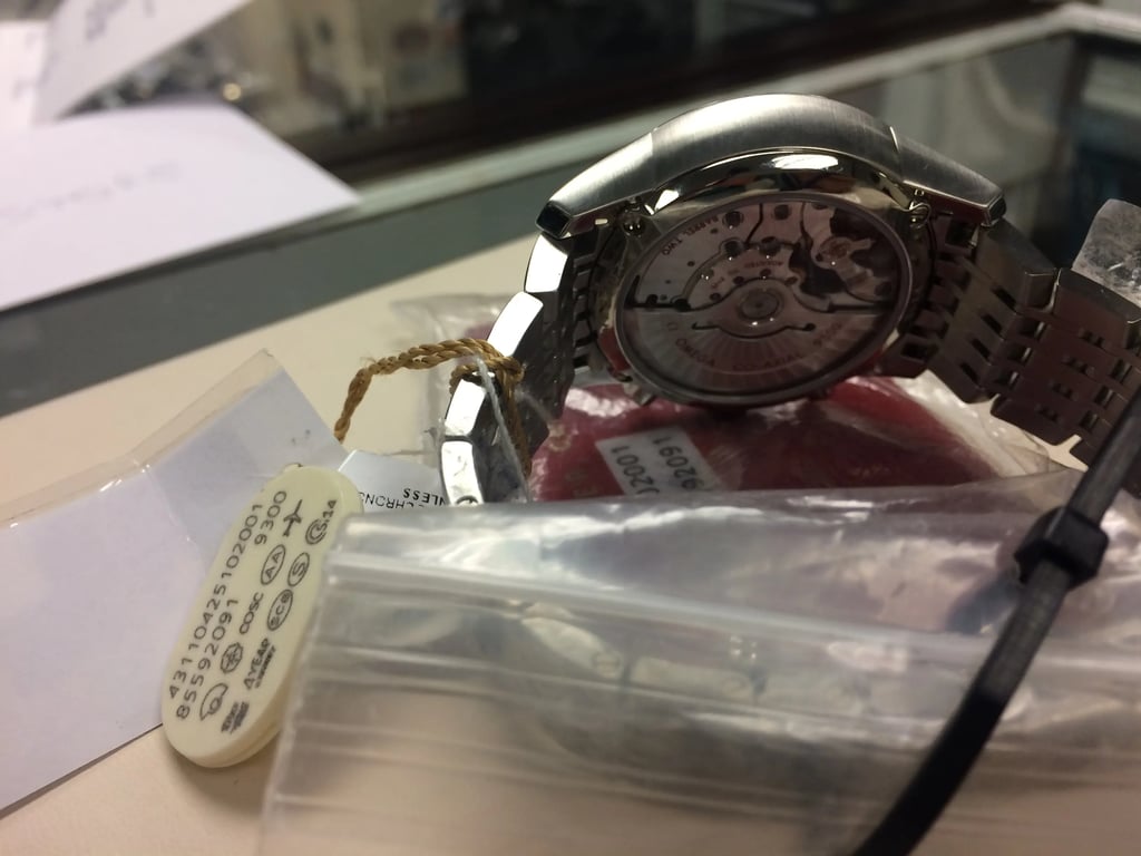 5th image of OMEGA 431.10.42.51.02.001 Wristwatch, Unworn condition