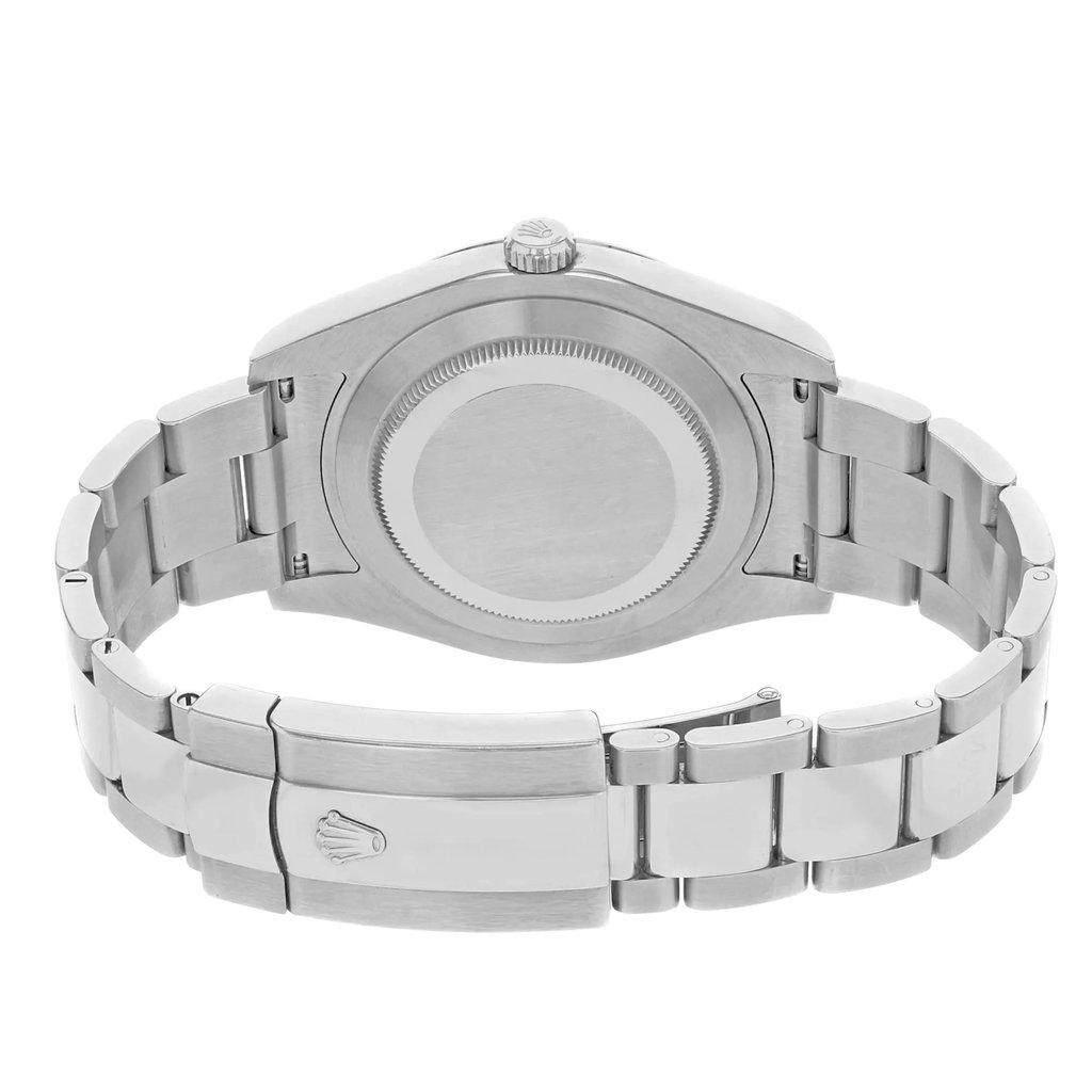 4th image of Rolex 116334 blro Wristwatch, DisplayModel condition