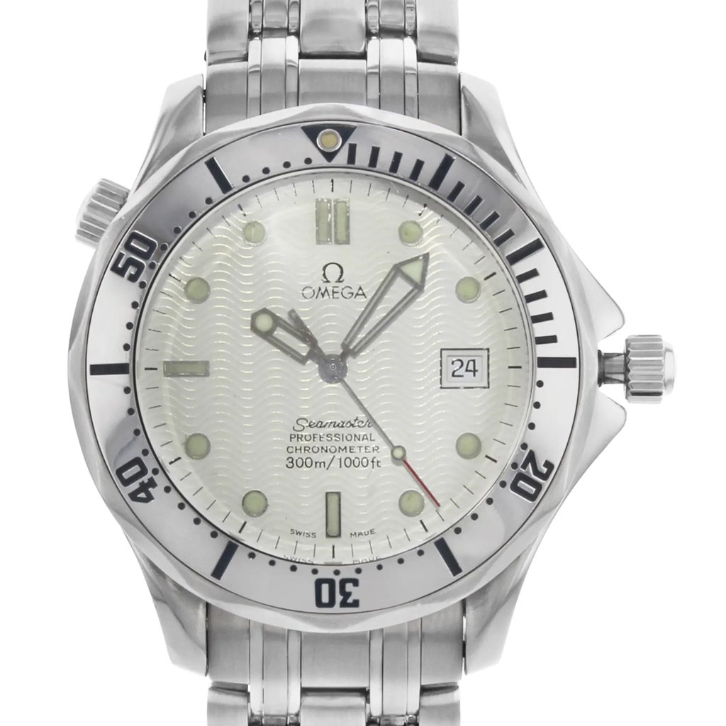 2nd image of OMEGA 2532.20.00 Wristwatch, PreOwned condition