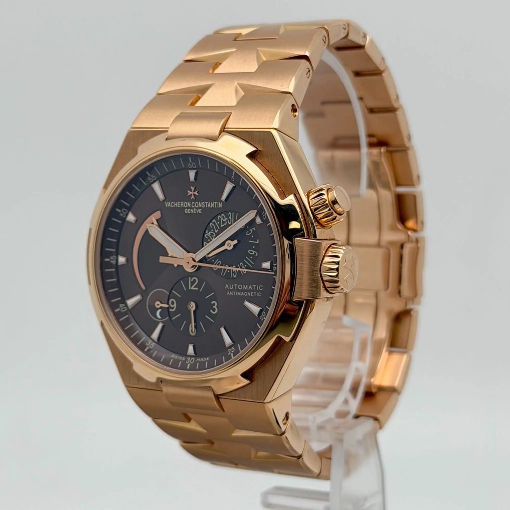 View Of Crown Facing Side Of Vacheron Constantin 47450/b01r-9229 Rose Gold Watch Pre Owned Condition