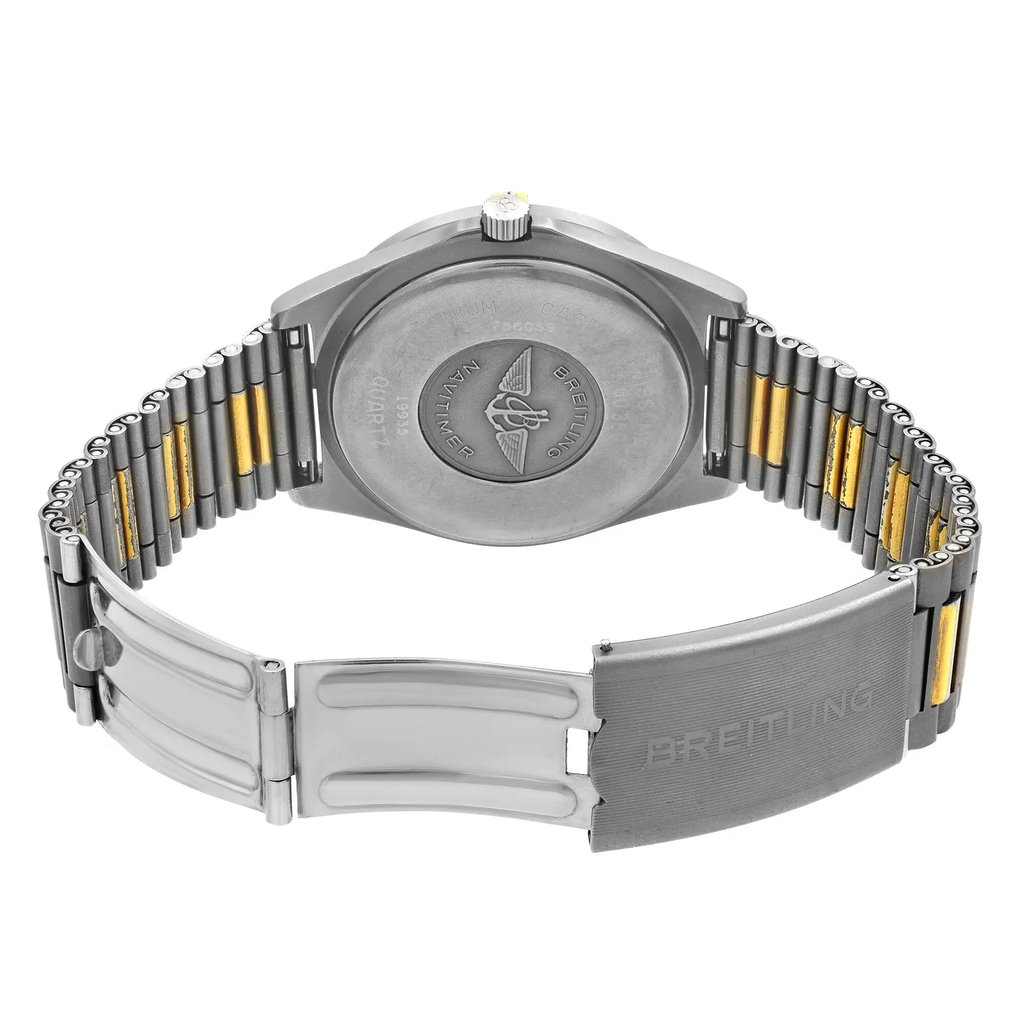 5th image of Breitling F56059 Wristwatch, PreOwned condition