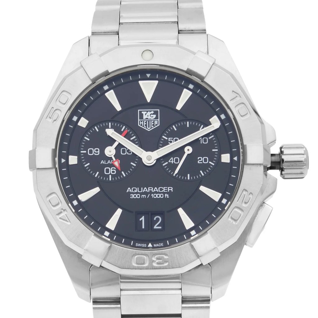 Up Close Front Facing Picture Of TAG Heuer WAY111Z.BA0910 Stainless Steel Watch Pre Owned Condition