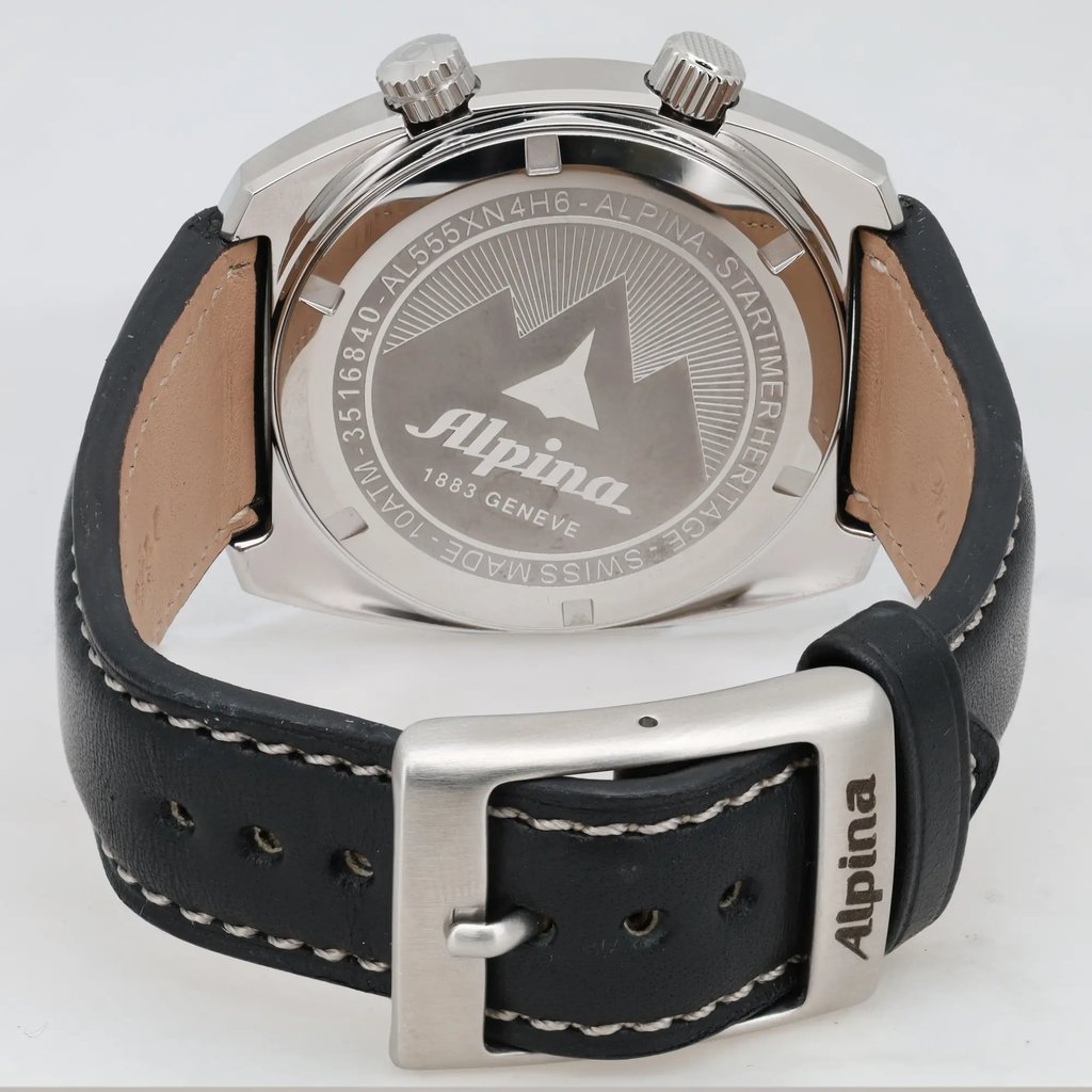 3rd image of Alpina Alpina Startimer Pilot Heritage Wristwatch, NewWithDefects condition