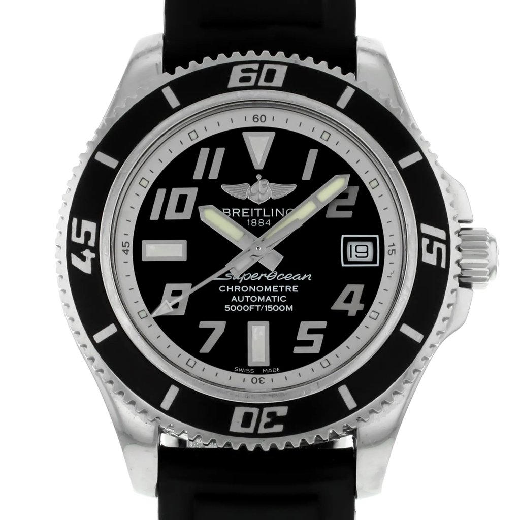 Up Close Front Facing Picture Of Breitling A1736402/BA29-136S Stainless Steel Watch Pre Owned Condition