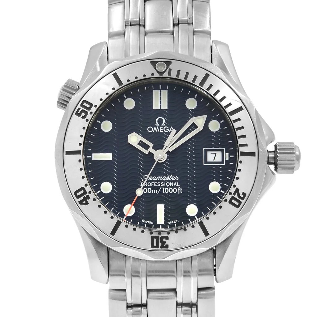 2nd image of OMEGA 2562.80.00 Wristwatch, PreOwned condition