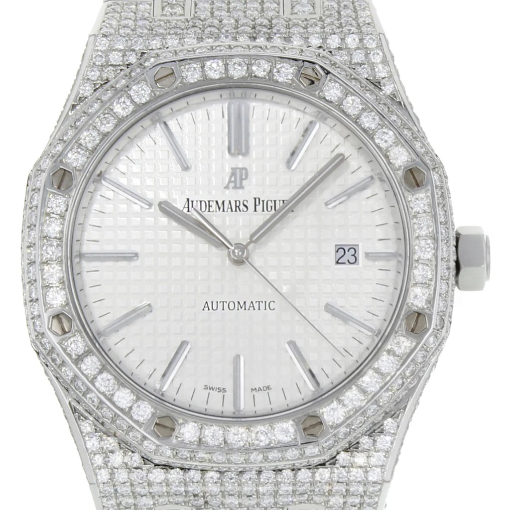 2nd image of Audemars Piguet 15400ST.OO.1220ST.02.A Wristwatch, PreOwned condition