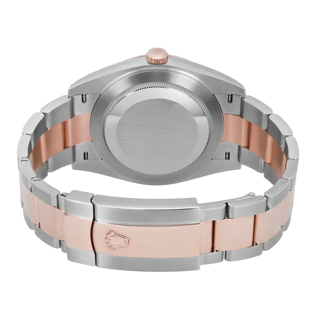 Back View Of Screwback Back Case And Closed Stainless Steel,Rose Gold Band Of Rolex 126331 Watch Unworn Condition