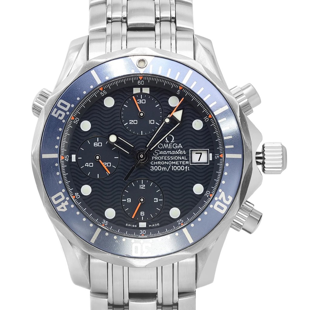 Up Close Front Facing Picture Of OMEGA 2599.80.00 Stainless Steel Watch Pre Owned Condition
