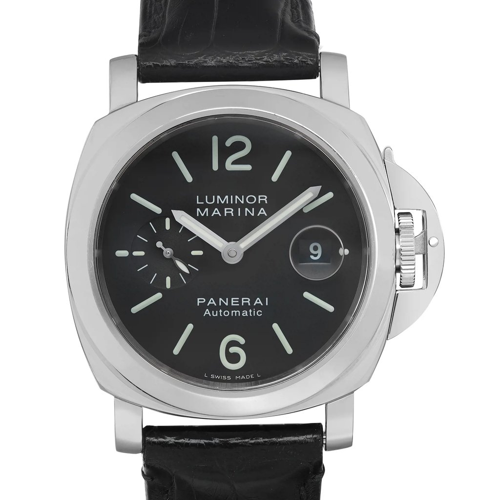 Up Close Front Facing Picture Of Panerai PAM00104 Stainless Steel Watch Pre Owned Condition