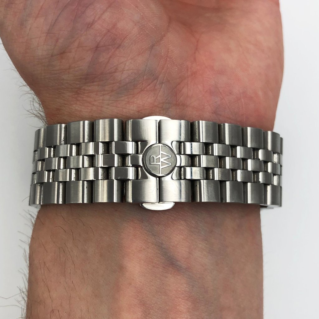 Back View Of Exhibition Back Case And Closed Stainless Steel Band Of RAYMOND WEIL 2710-ST-65031 Watch New Condition