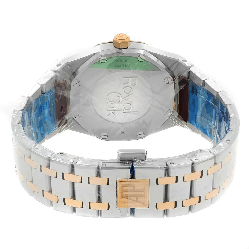 5th image of Audemars Piguet 67651SR.ZZ.1261SR.01 Wristwatch, Unworn condition