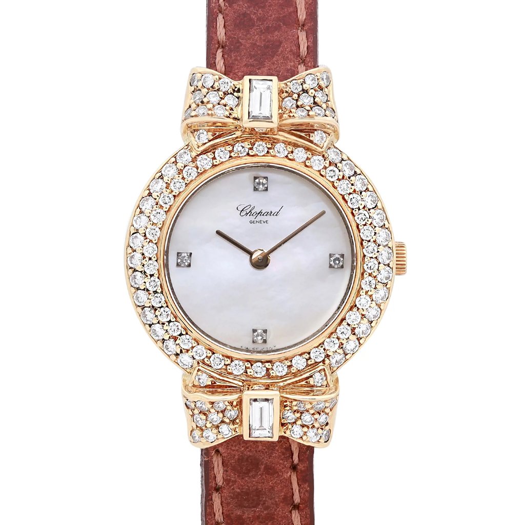 Up Close Front Facing Picture Of Chopard 899 1 Gold 18kt Watch Pre Owned Condition