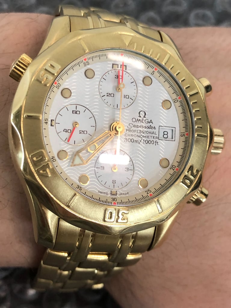 7th image of OMEGA 2196.20.00 Wristwatch, PreOwned condition