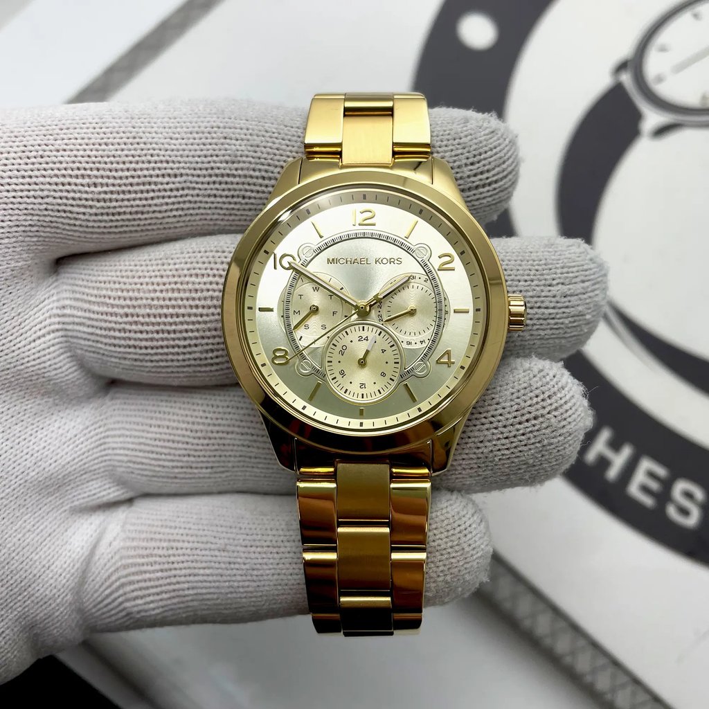 Front Full View Of Michael Kors MK6588 Stainless Steel Watch New With Defects Condition {Product Condition}