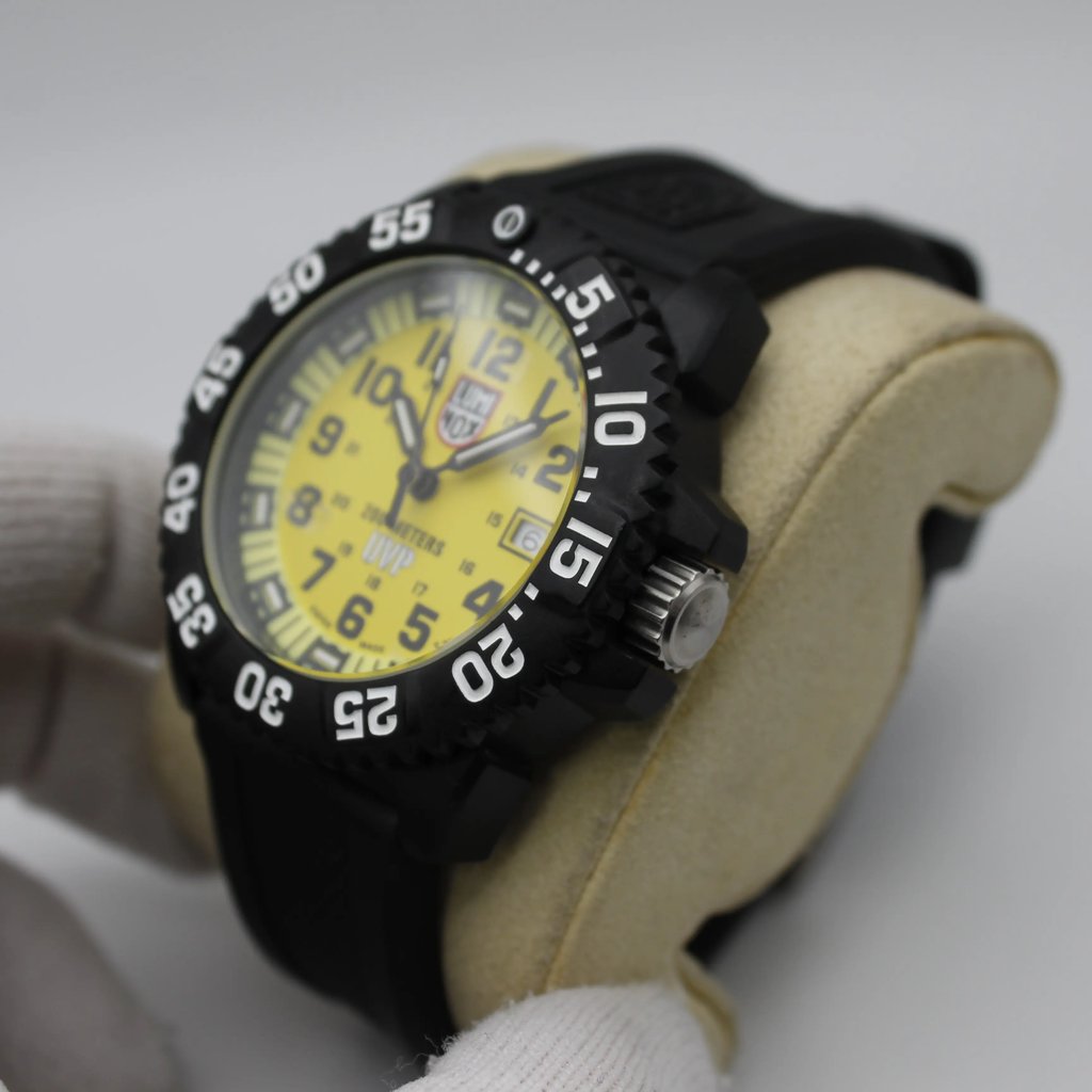 4th image of Luminox Luminox Navy Seal Scott Cassell Wristwatch, PreOwned condition