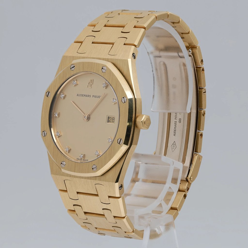 View Of Crown Facing Side Of Audemars Piguet 56175ba Yellow Gold Watch Pre Owned Condition