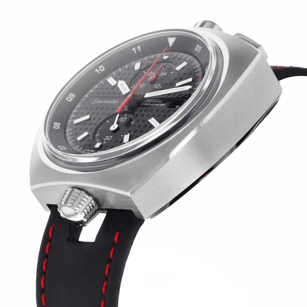 2nd image of OMEGA 225.12.43.50.01.001 Wristwatch, DisplayModel condition