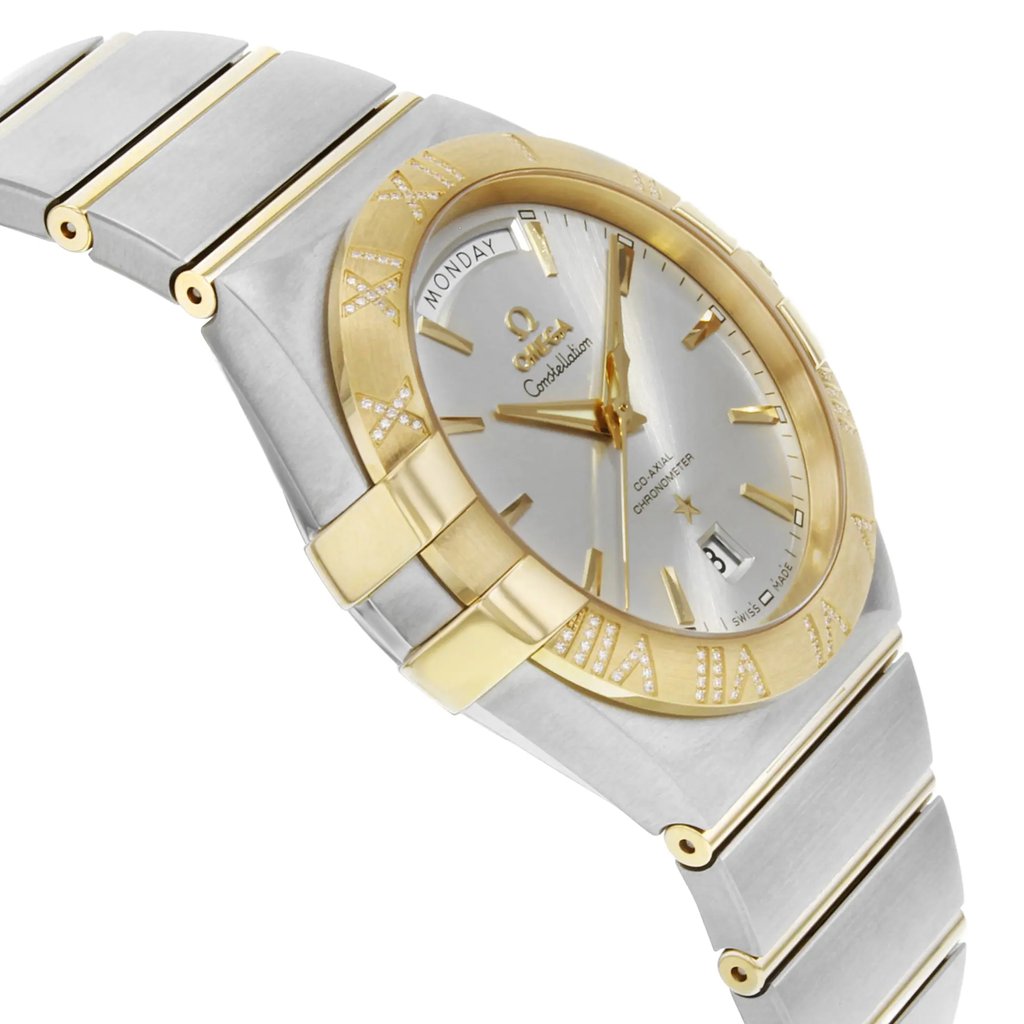4th image of OMEGA 123.25.38.22.02.002 Wristwatch, DisplayModel condition