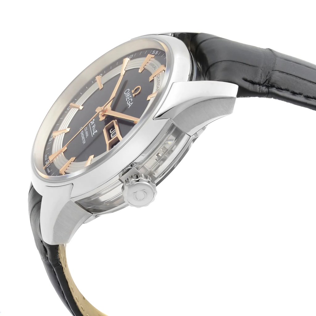 View Of Crown Facing Side Of OMEGA 431.63.41.22.01.001 White Gold Watch Unworn Condition